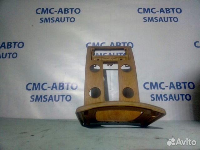 Панель центральной консоли Volvo C30 С30 2.4