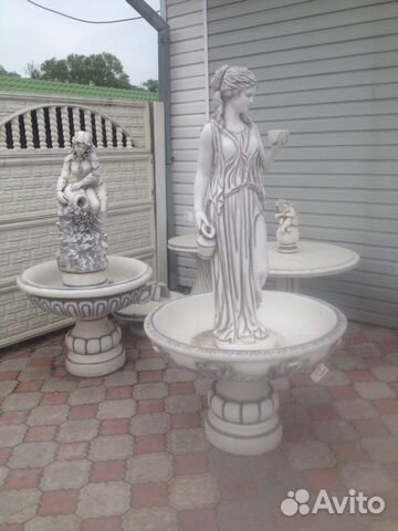 Фигура-фонтан