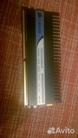 Оперативка DDR2 Corsair, модель CM2X1024-8500C5D