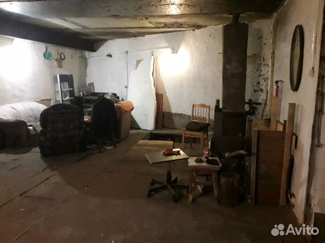 Гараж, > 30 м²