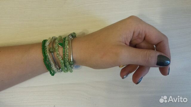 Браслеты (металл+дерево, бисер, кожа+клепки) Браслеты (металл+дерево, бисер, кожа+клепки)