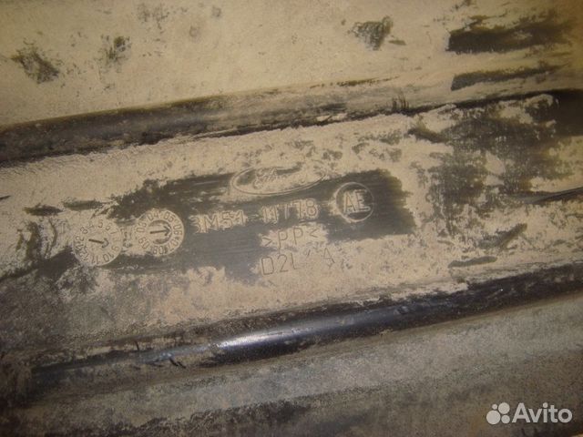 Дефлектор под кузовом правый Ford Focus 2 CB4 1.4