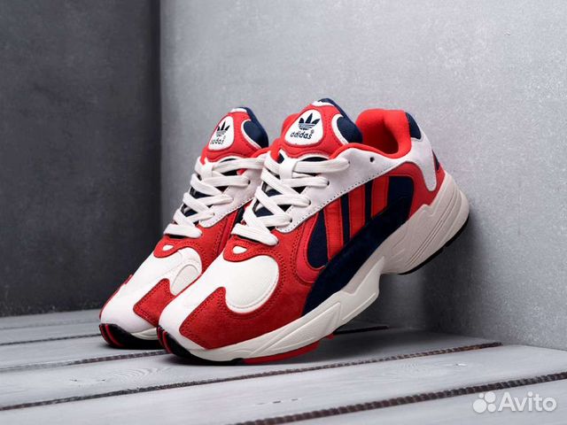 Кроссовки Adidas Yung 1