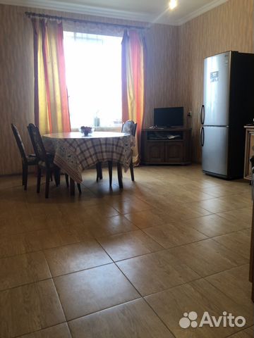 Дом 375 м² на участке 9 сот.