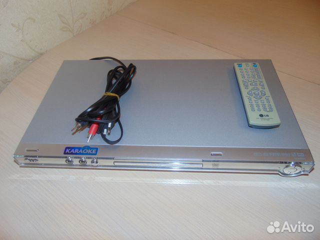 DVD-плеер LG DGK688X