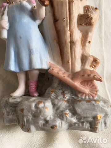 Фигурка антикварная Фигурка антикварная