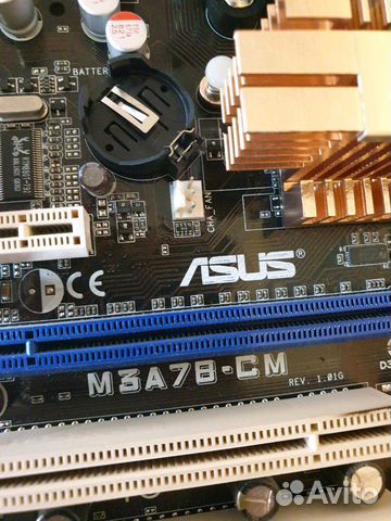 Материнка asus AM2+