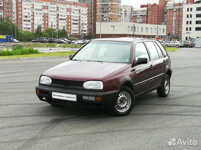 88122100100 Volkswagen Golf, 1992