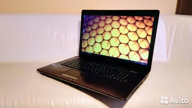 Купить Ноутбук I5 17.3