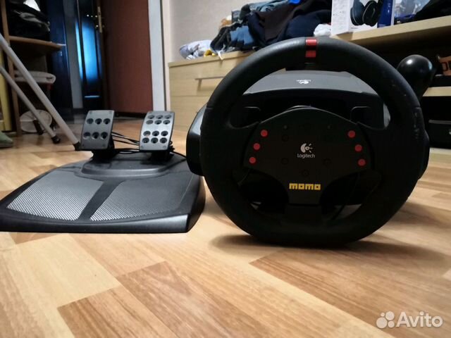 Руль logitech momo racing