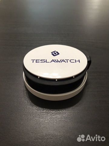 Tesla Watch фитнес трекер