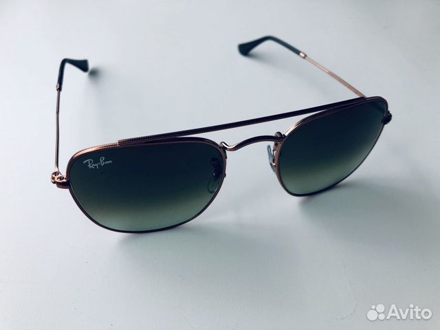 Солнцезащитные очки Ray-Ban RB 3557