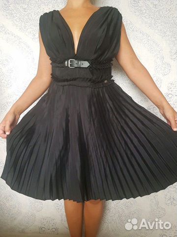 Женское платье марки miss sixty Женское платье марки miss sixty