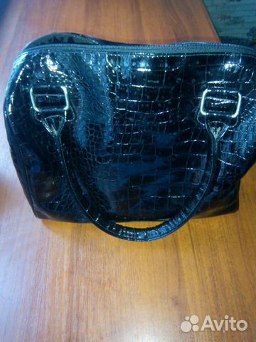 Дамская сумочка новая Дамская сумочка новая