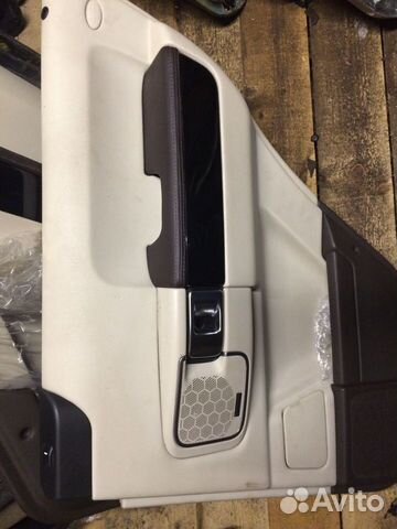 Карта задней двери правая Рендж Ровер Вог Карта задней двери правая Рендж Ровер Вог