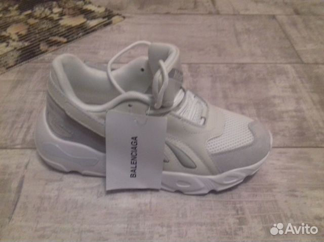 Кроссовки новые balenciaga Кроссовки новые balenciaga