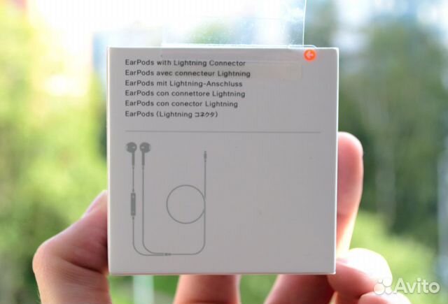 Наушники Apple EarPods (Lightning) оригинал Наушники Apple EarPods (Lightning) оригинал