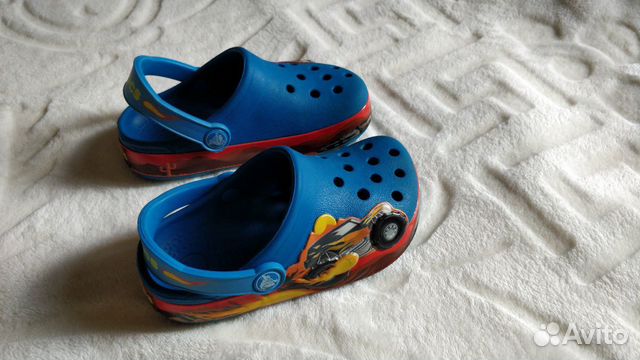 crocs c9