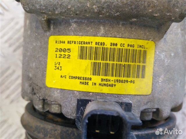 Компрессор кондиционера Ford Focus II 1.6 2009 Компрессор кондиционера Ford Focus II 1.6 2009