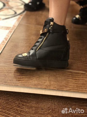 Сникерсы Giuseppe zanotti (кеды на танкетке) Сникерсы Giuseppe zanotti (кеды на танкетке)