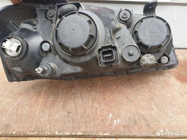 Фара передняя левая Hyundai Elantra 2003-2010 Фара передняя левая Hyundai Elantra 2003-2010