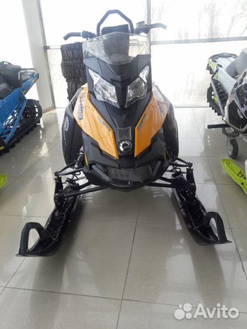 Снегоход Ski-Doo Summit 800 E-tec SP 163