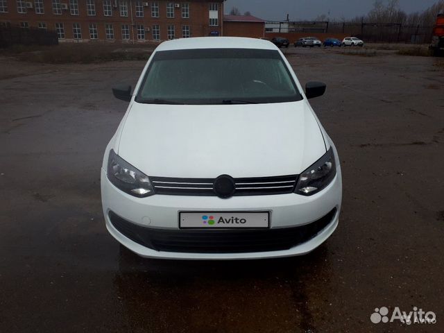 Volkswagen Polo 1.6 МТ, 2014, битый, 120 000 км
