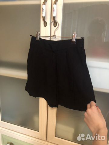 Чёрные шорты H&M Чёрные шорты H&M