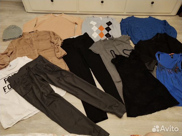 Платье,Кофты,Брюки,Свитер Oliver,IFT,BUI,H&M(1600) Платье,Кофты,Брюки,Свитер Oliver,IFT,BUI,H&M(1600)