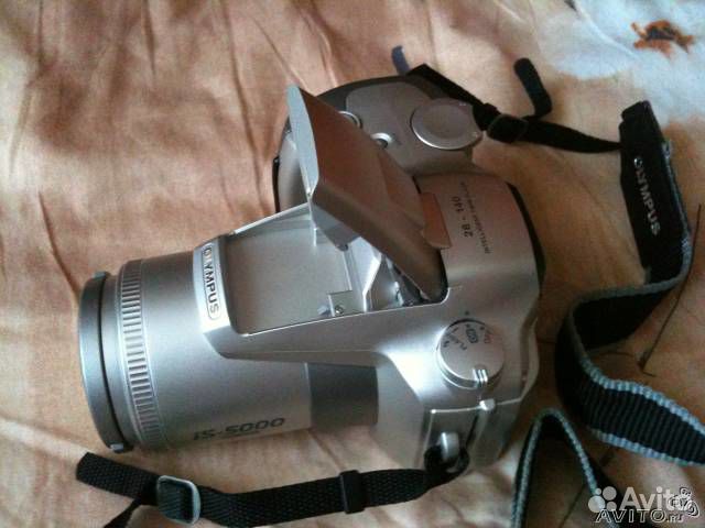 Зеркальный плёночный фотоаппарат Olympus iS-5000