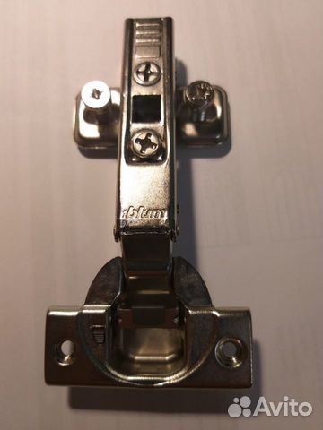 Петли мебельные Blum и Hettich с доводчиком