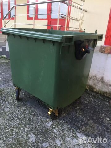 Мусорный контейнер