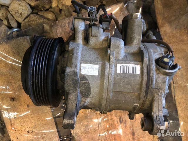 Компрессор кондиционера BMW X1 F10 F30 E90 Компрессор кондиционера BMW X1 F10 F30 E90