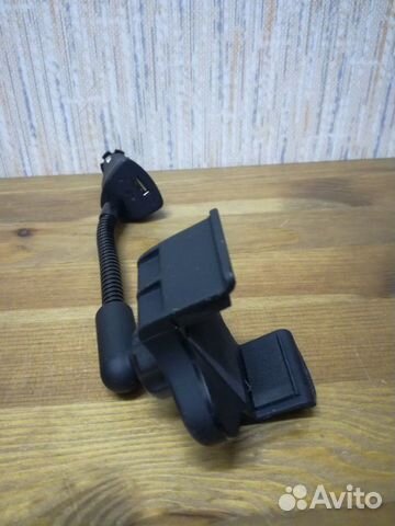 Держатель для телефона в машину