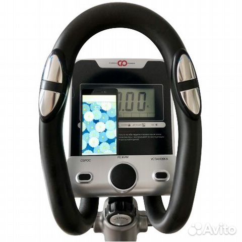 Эллиптический тренажер CardioPower E200 Эллиптический тренажер CardioPower E200