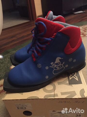 Лыжные ботинки Лыжные ботинки