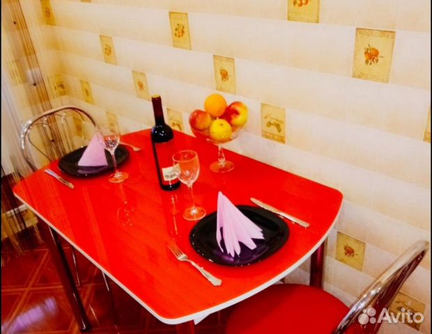 2-к квартира, 65 м², 4/10 эт.