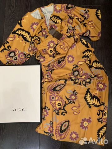 Платье-халат Gucci в пол Платье-халат Gucci в пол