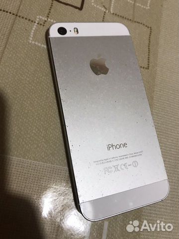Телефон iPhone 5s Телефон iPhone 5s
