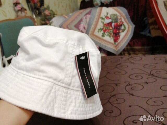 Белая шляпа от солнца Tommi Hilfiger Белая шляпа от солнца Tommi Hilfiger