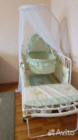 Кроватка детская с люлькой Кроватка детская с люлькой