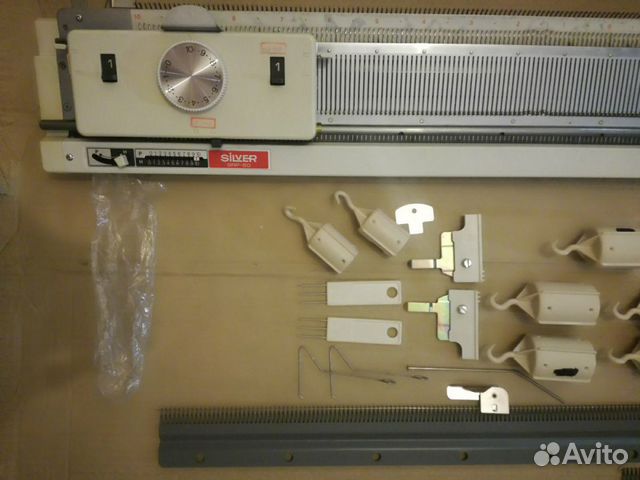 Вязальная машина Silver Reed srp 50 Вязальная машина Silver Reed srp 50