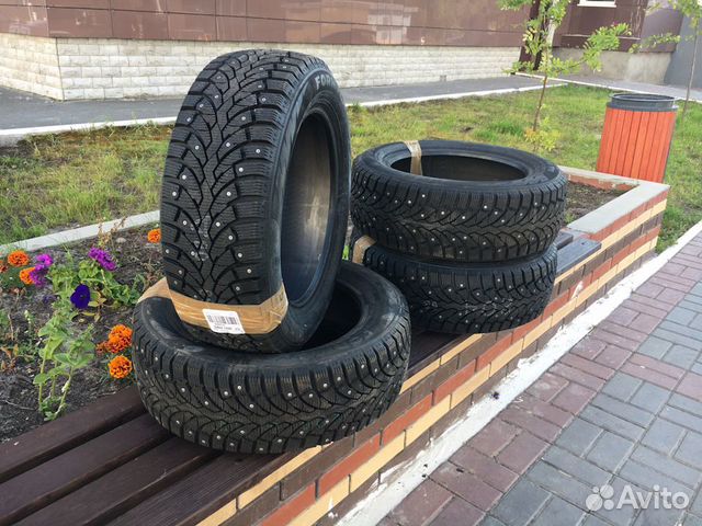 Новые Pirelli Formula Ice 225 60 18 R18 шипы Новые Pirelli Formula Ice 225 60 18 R18 шипы