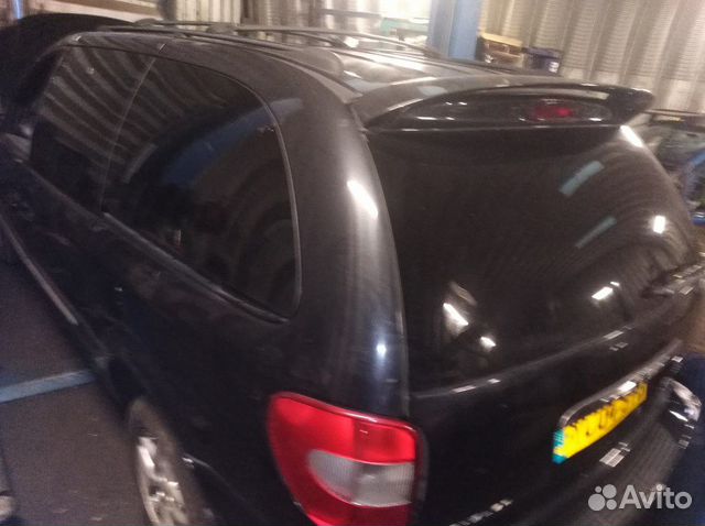 Автомобиль в разборе: Chrysler Voyager 2001-2007