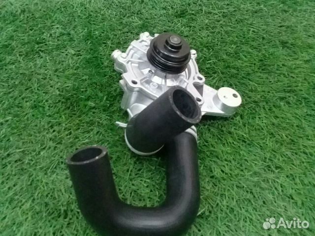 Помпа Форд Эскейп 3.0 л V6