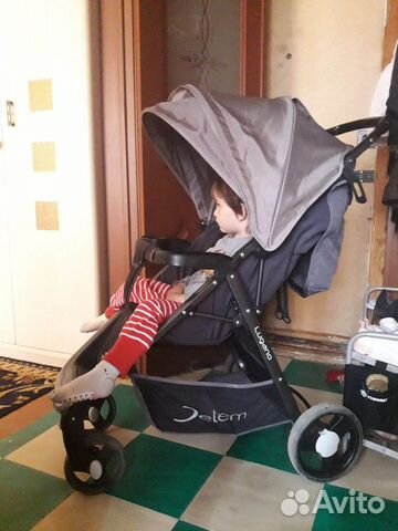 Коляска прогулочная Коляска прогулочная