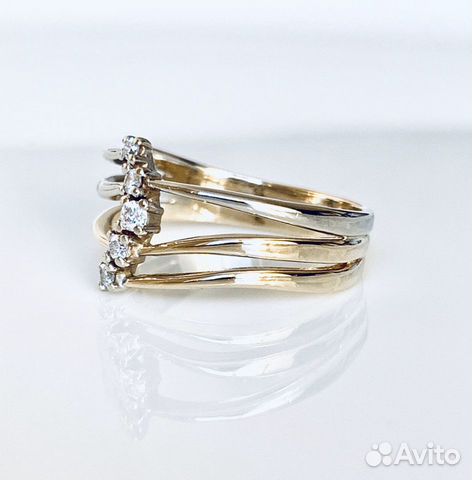 Золотое кольцо с бриллиантами