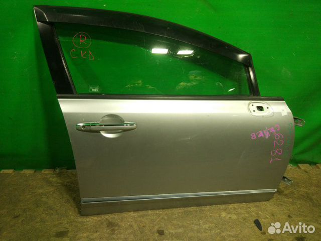 Дверь передняя правая Honda Civic 4D 2006-2011 Дверь передняя правая Honda Civic 4D 2006-2011