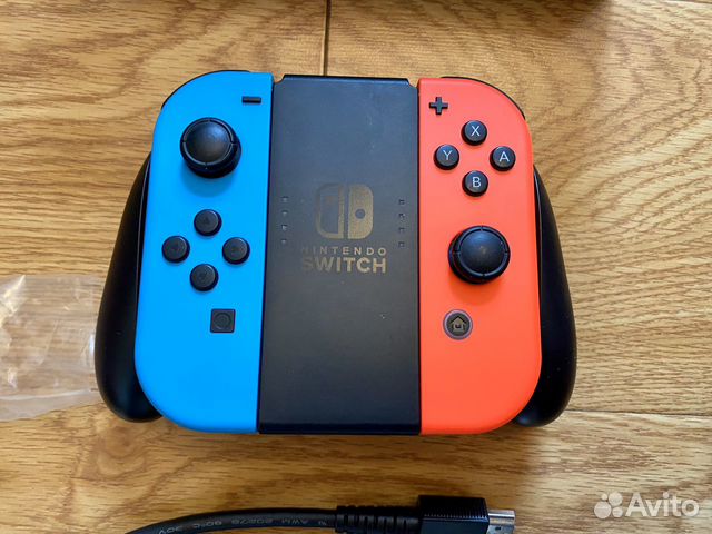 Nintendo Switch 32GB Neon Red Blue Nintendo Switch 32GB Neon Red Blue