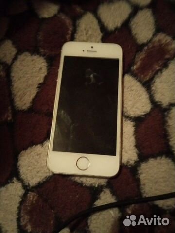 Телефон iPhone 5s на запчасти